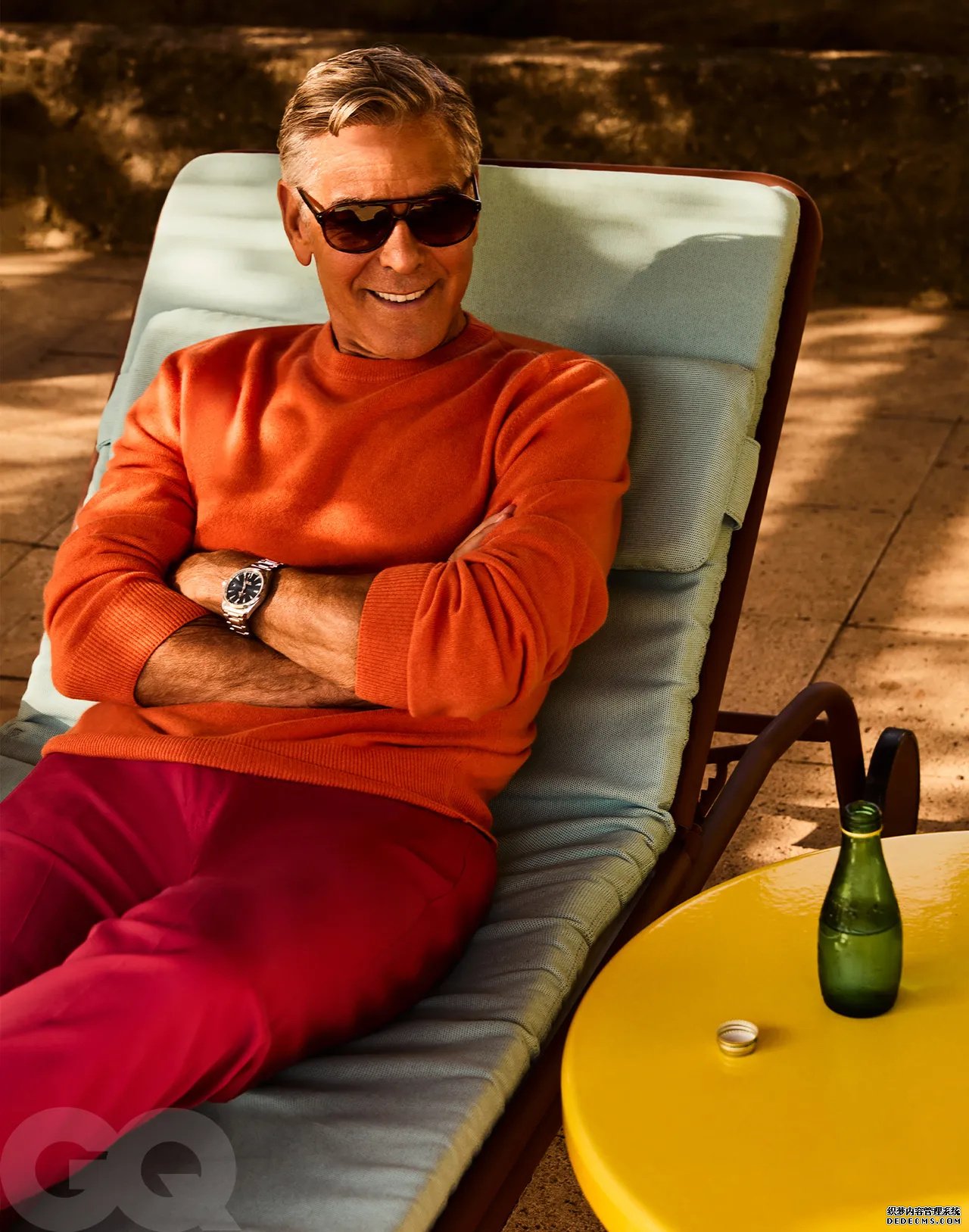 布拉德皮特和乔治克鲁尼登《GQ》杂志封面