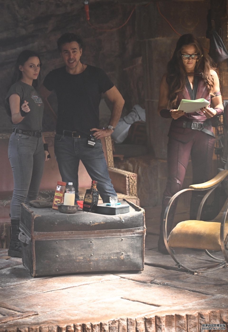 原来休杰克曼给金刚狼配音都这么投入 《死侍与金刚狼》曝大量剧照和幕后照