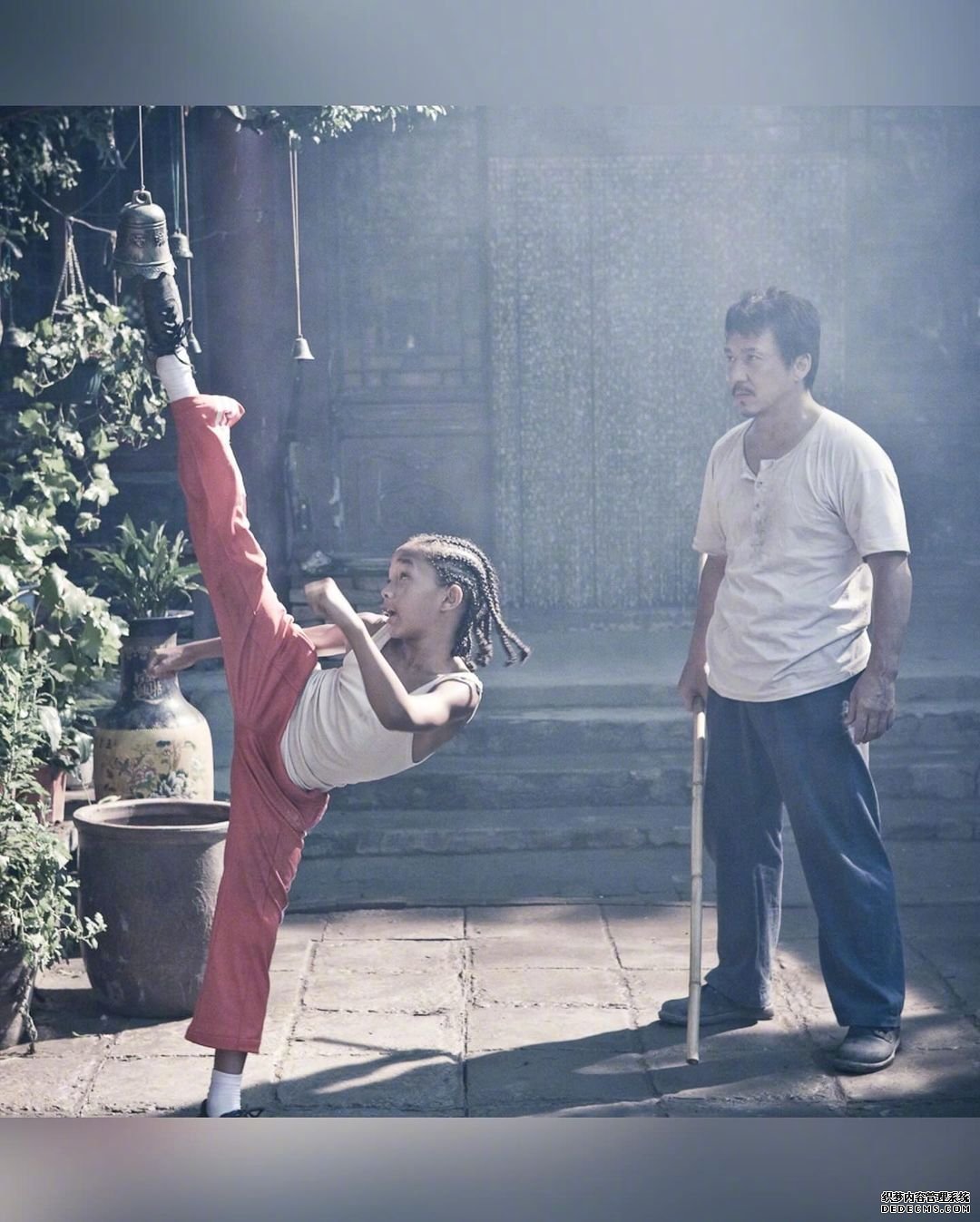 威尔史密斯发《功夫梦》幕后旧照 祝成龙七十岁生日快乐