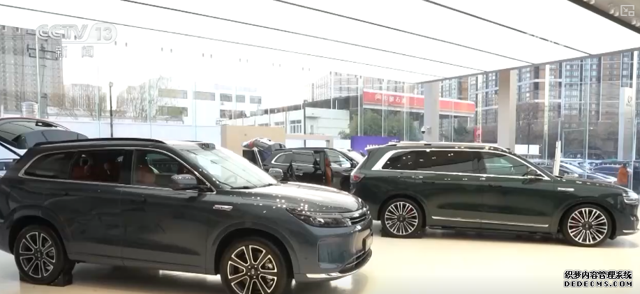 新能源汽车销量持续较快增长 成为推动科技创新融合性载体