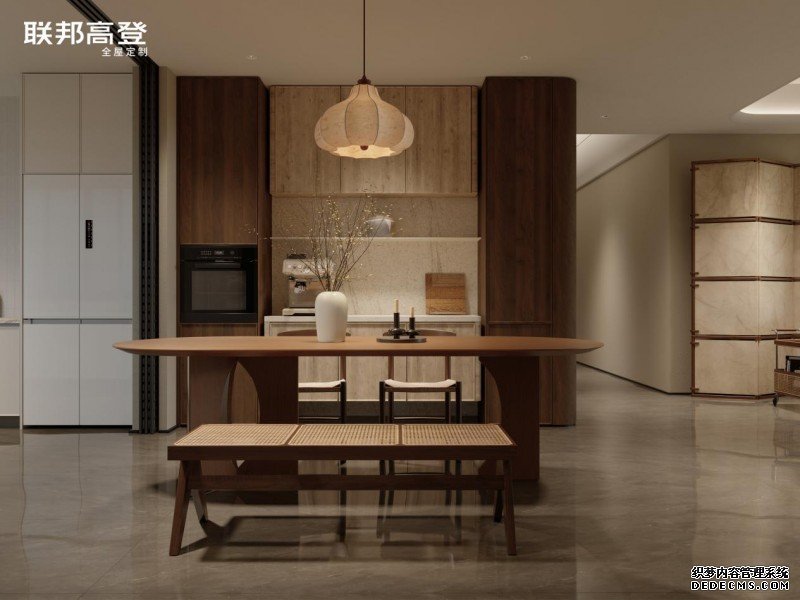 当代栖居新范式：联邦高登中古风定制设计淬炼时光质感